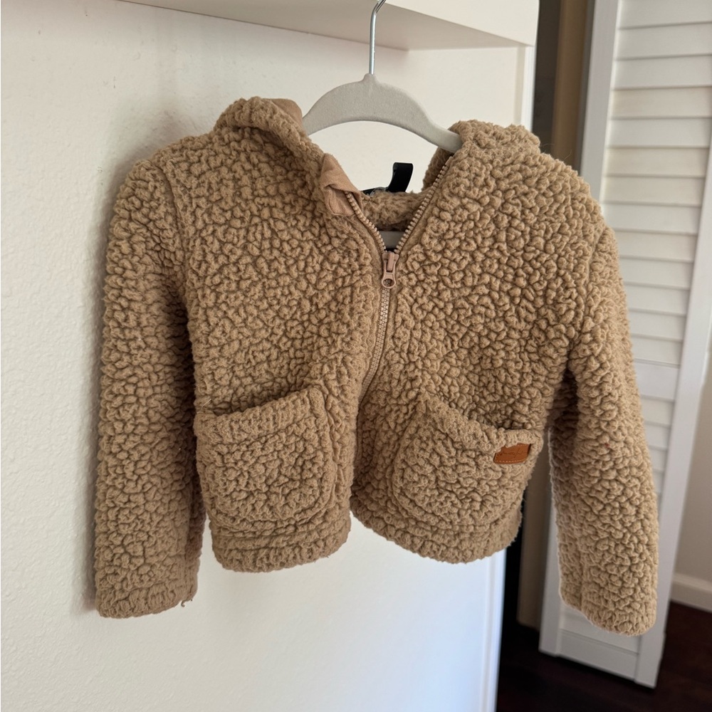 Sherpa bear jacket